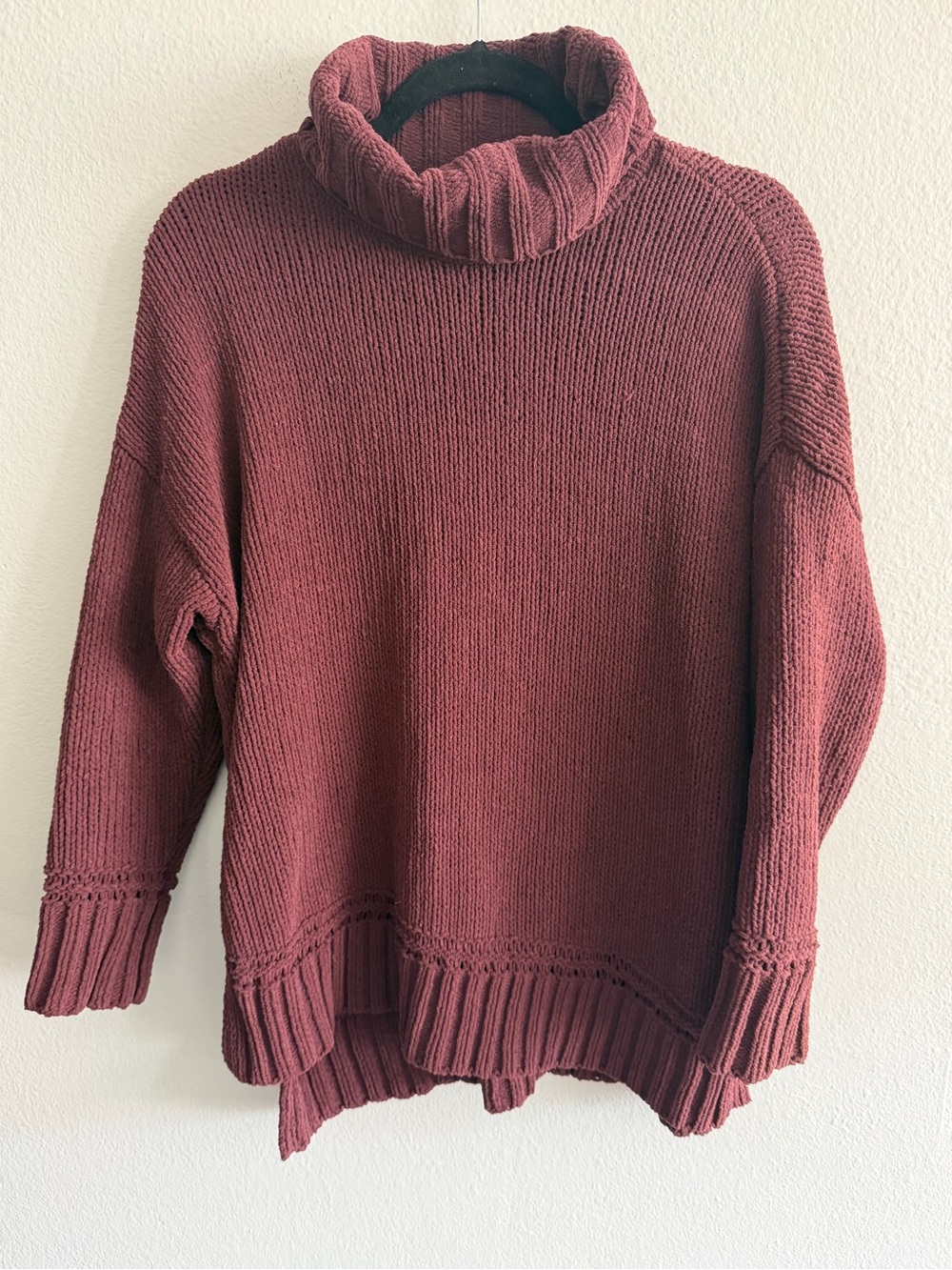 aerie Burgundy Knit Turtleneck Chenille Oversized Sweater Side Slits Embroidery
